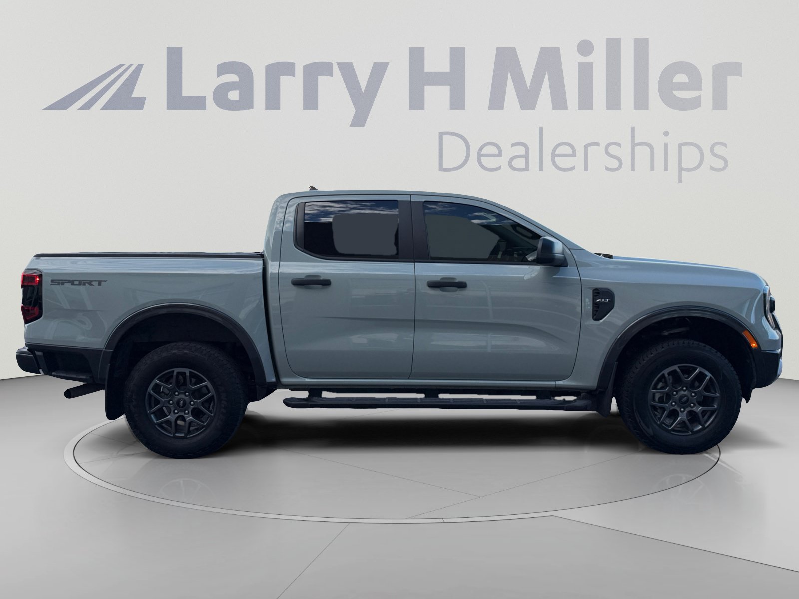 Used 2024 Ford Ranger XLT w/ Trailer Tow Package RWD image 6