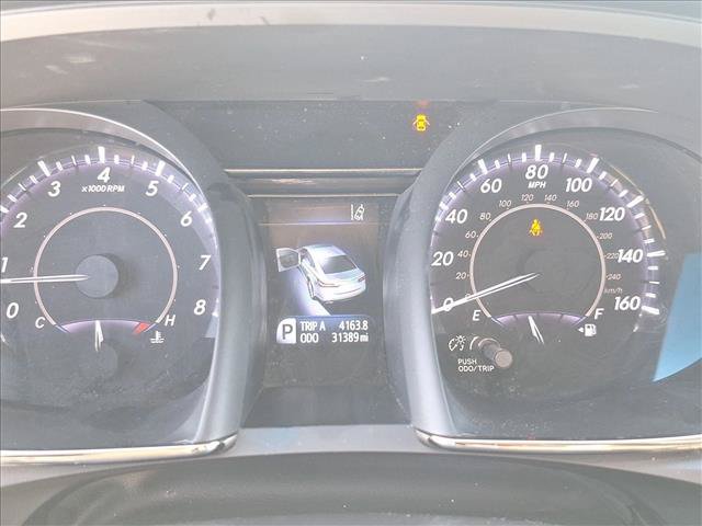 Used 2018 Toyota Avalon Touring w/ All Weather Liner Package FWD image 10
