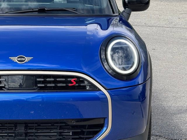 Used 2025 MINI Cooper S FWD image 10