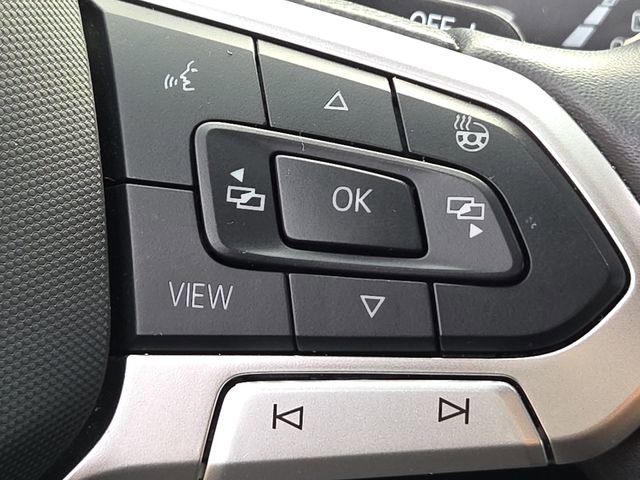 Used 2024 Volkswagen Atlas SE w/ Black Wheel Package image 24