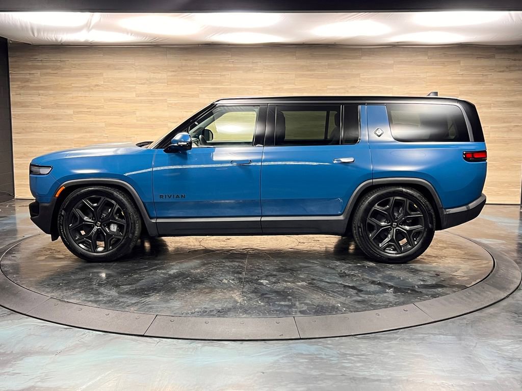 Used 2025 Rivian R1S Adventure AWD/4WD image 17