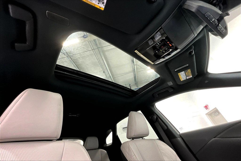 Used 2024 Lexus RX 350 Premium Plus w/ Convenience Package FWD image 21