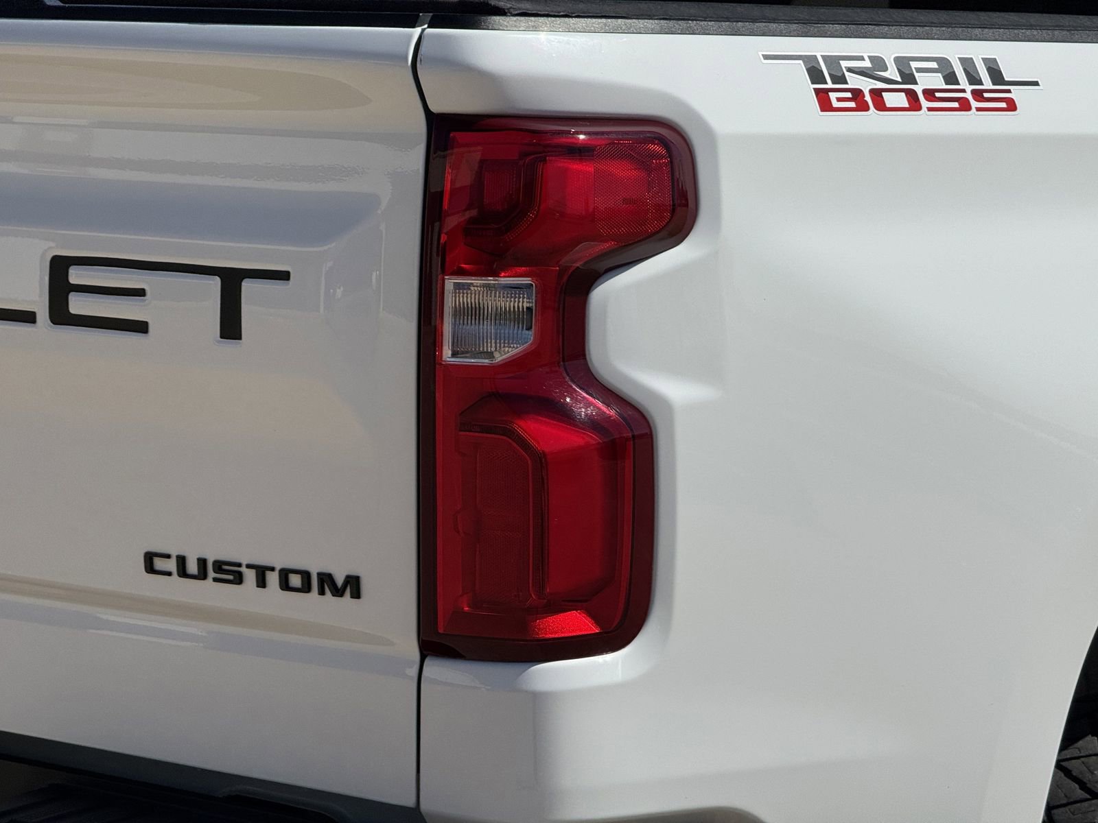 Used 2020 Chevrolet Silverado 1500 Custom Trail Boss w/ Custom Convenience Package image 13