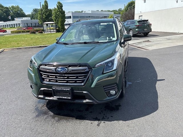 Used 2023 Subaru Forester Limited AWD/4WD image 21