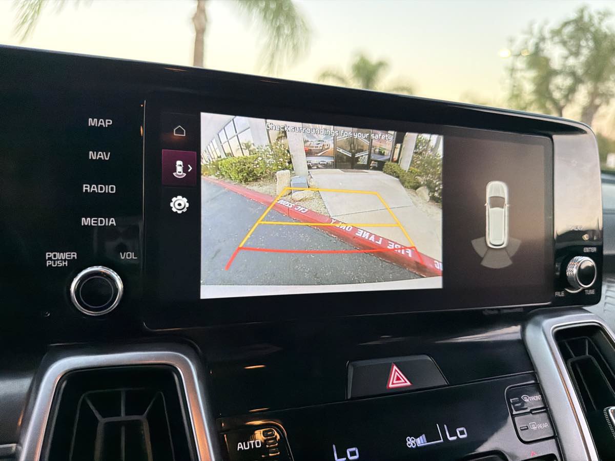 Used 2022 Kia Sorento S FWD image 38