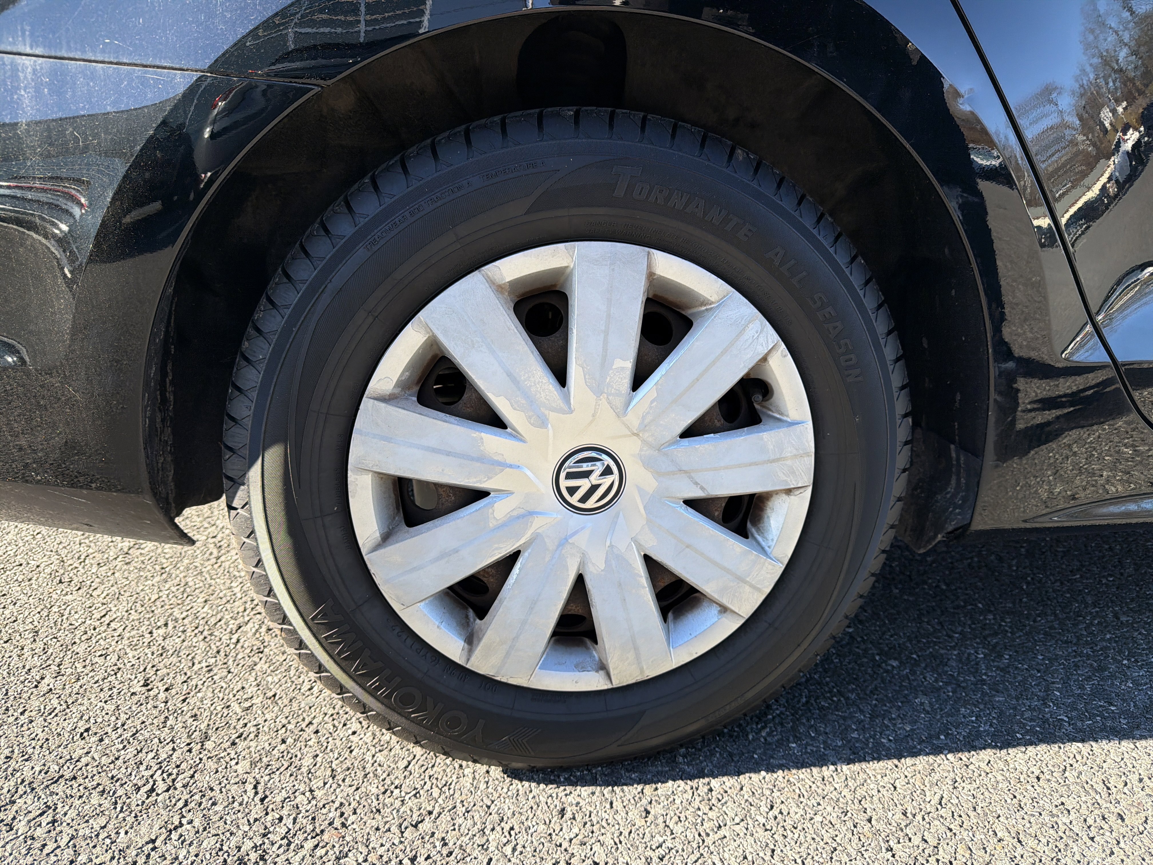 Used 2015 Volkswagen Jetta S image 30