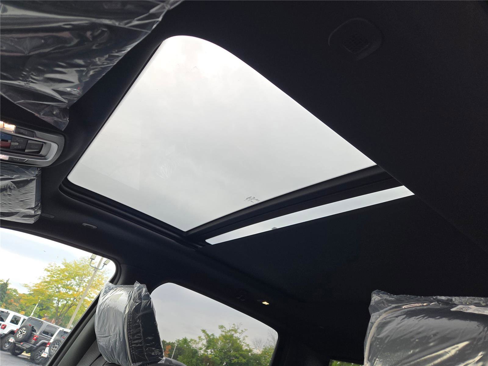 New 2026 RAM 1500 Laramie image 27