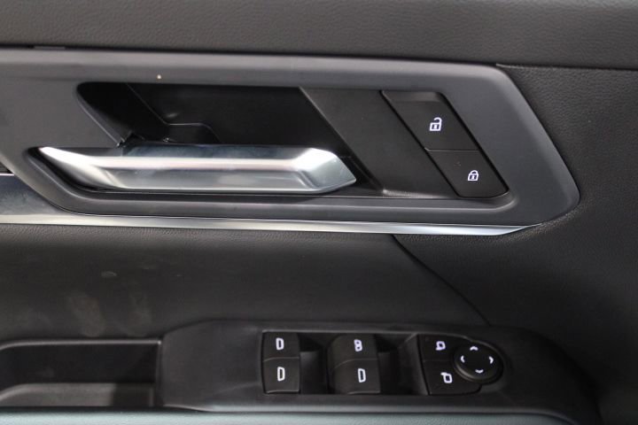 Used 2026 GMC Terrain Elevation w/ Technology Package II image 16