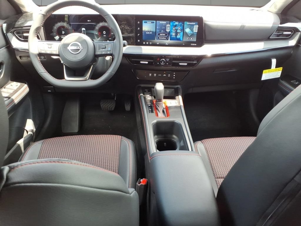 New 2026 Nissan Kicks SR FWD image 12