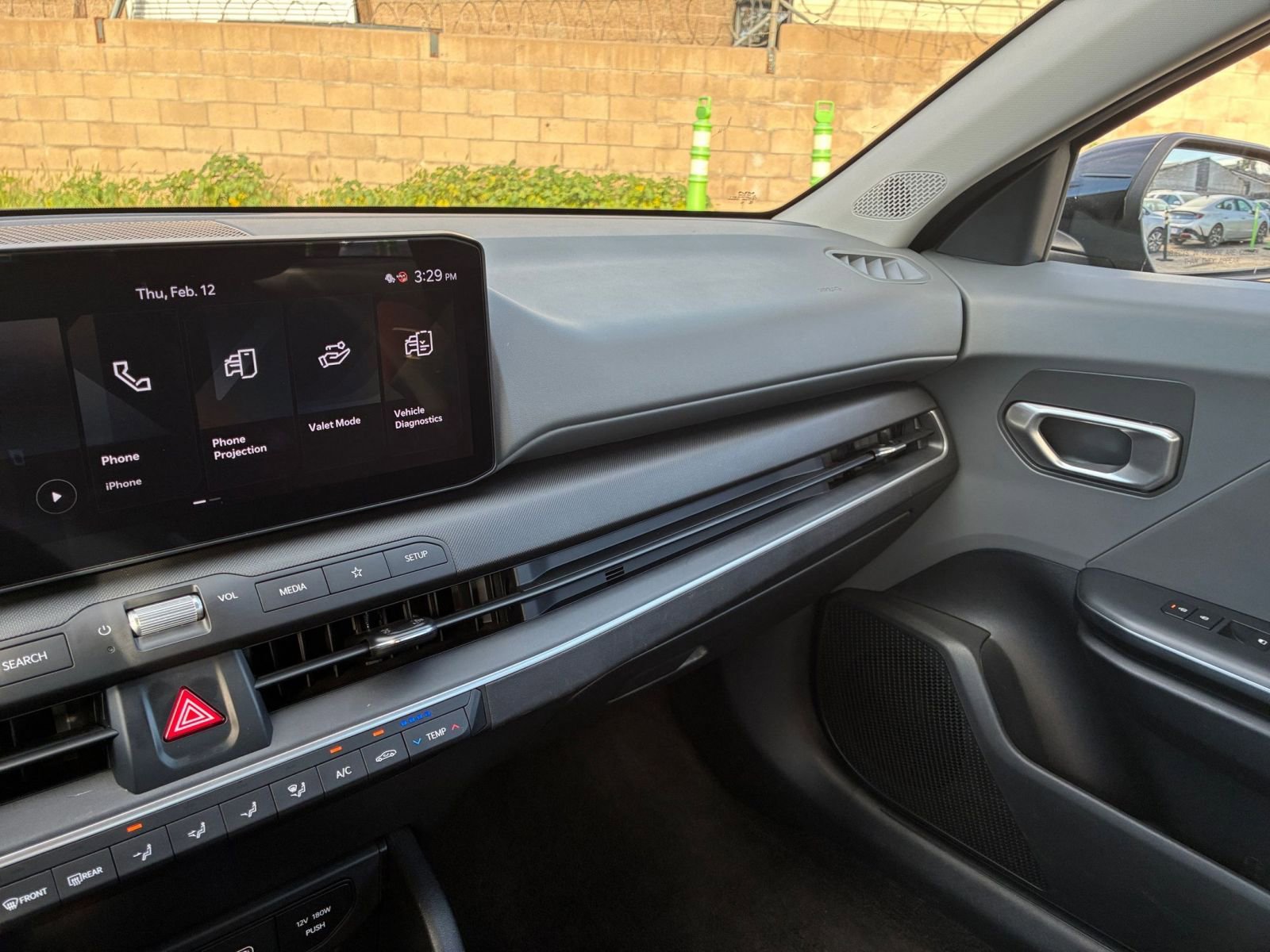 Used 2025 Kia K4 LXS image 34