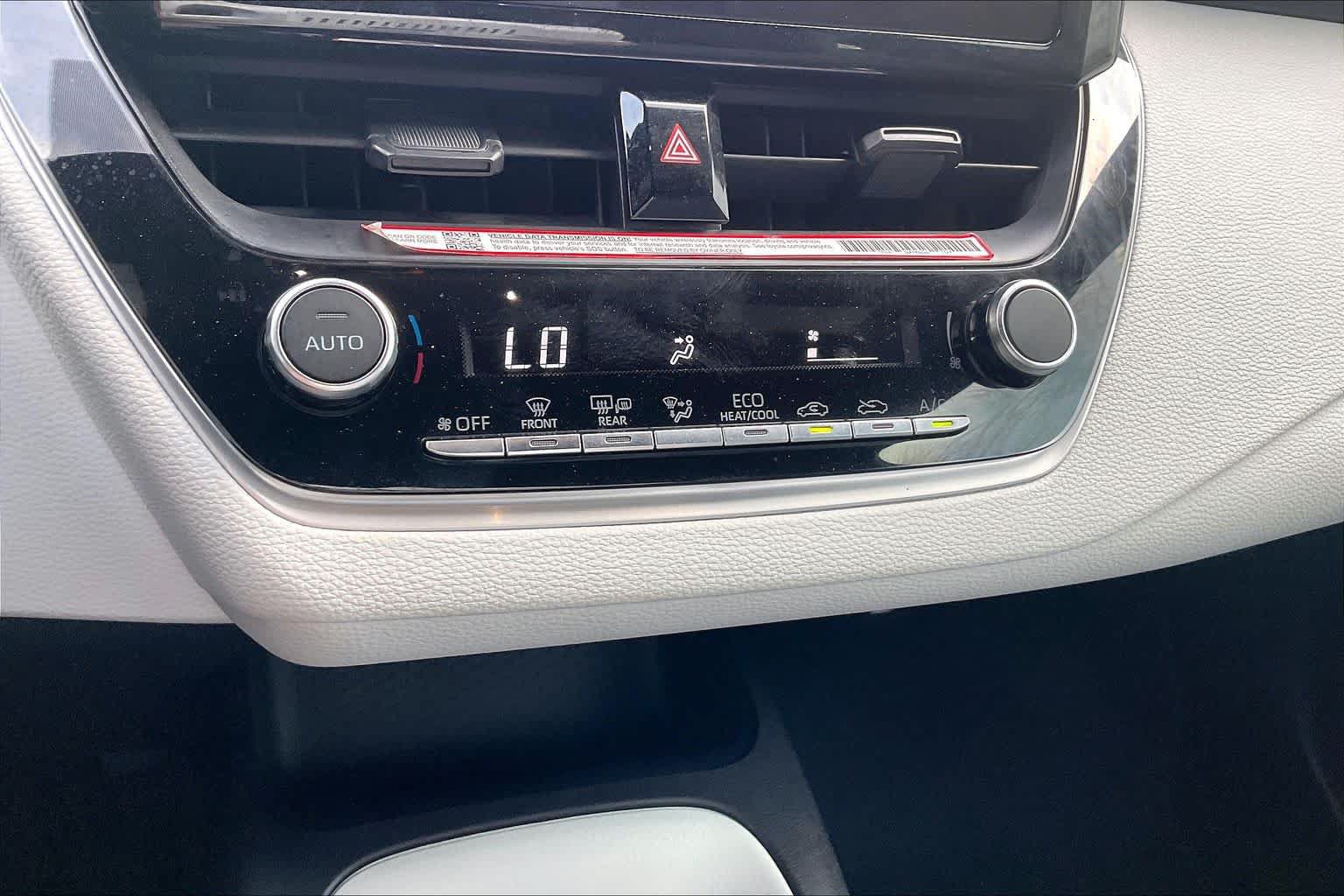 Used 2026 Toyota Corolla SE FWD image 31