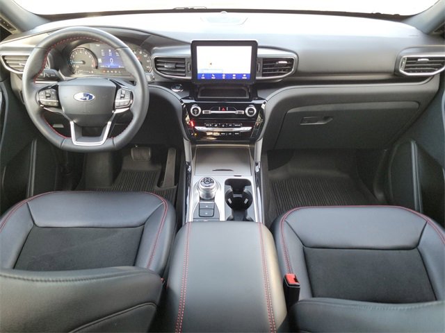 Used 2023 Ford Explorer ST-Line w/ Class IV Trailer Tow Package image 13