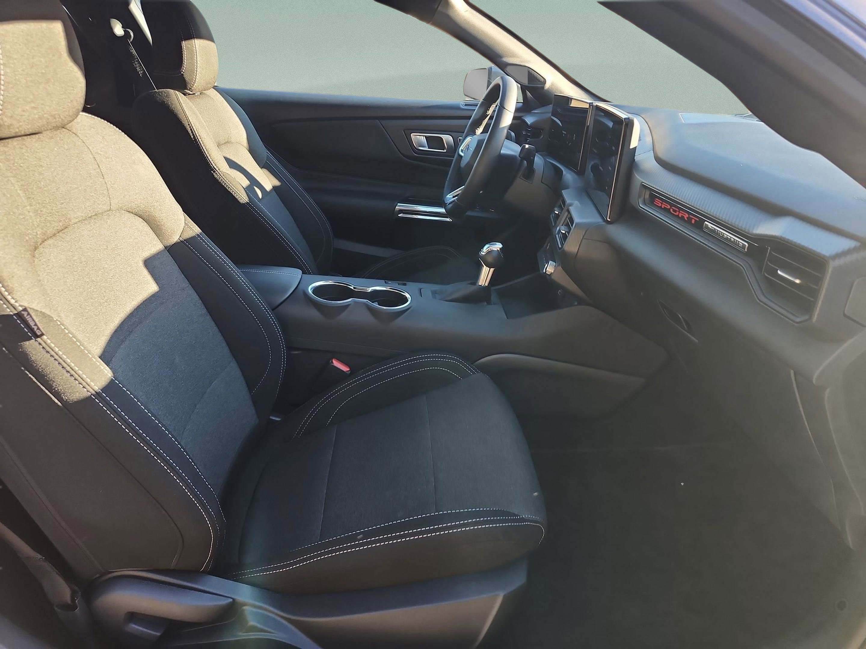 Certified 2025 Ford Mustang Coupe image 15