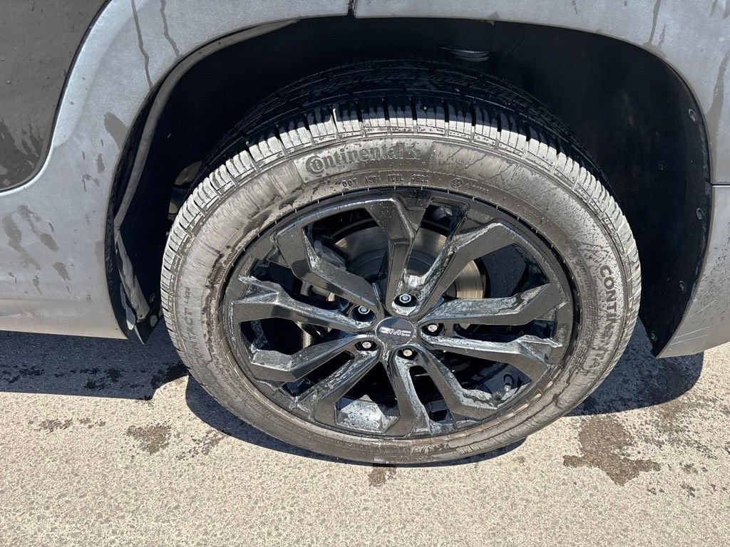 Used 2020 GMC Terrain SLE w/ Driver Convenience Package AWD/4WD image 14