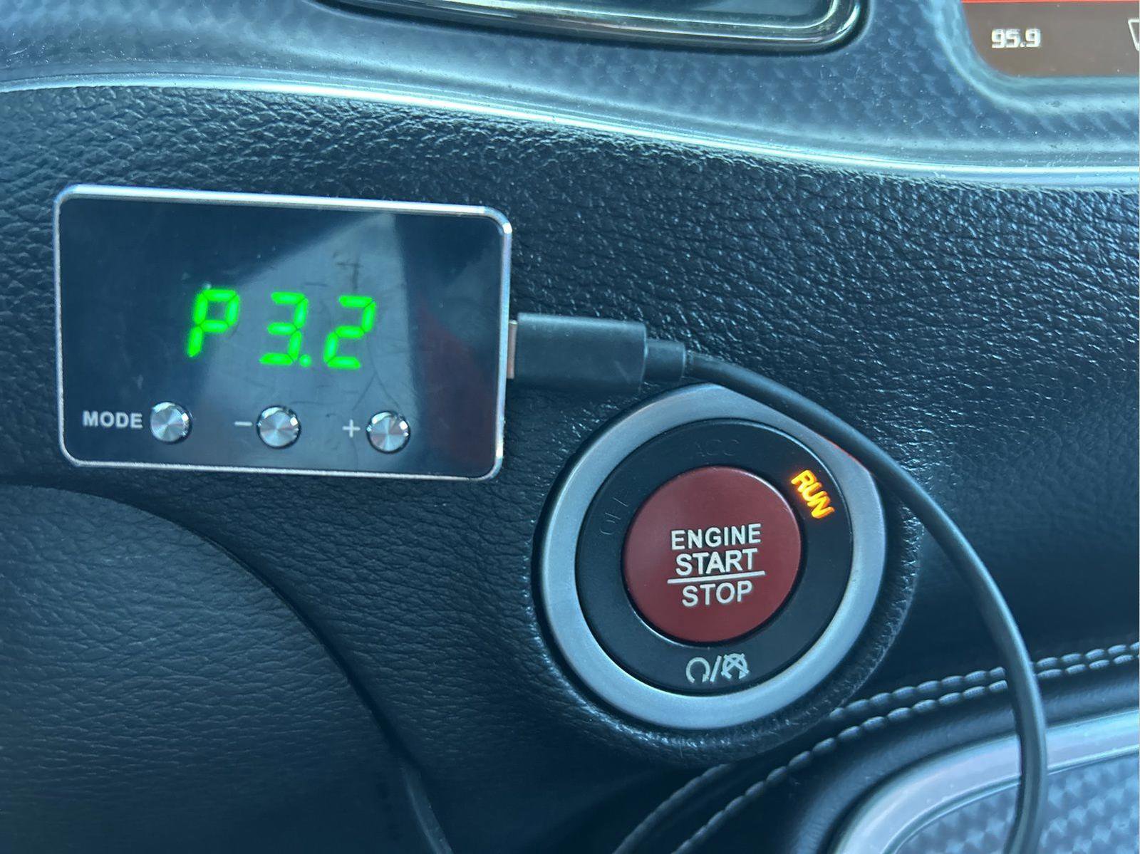 Used 2018 Dodge Challenger SRT Hellcat image 32