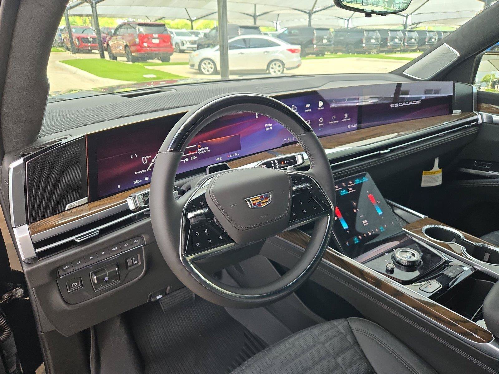 New 2026 Cadillac Escalade ESV Platinum Sport w/ LPO, ONYX Package AWD/4WD image 10