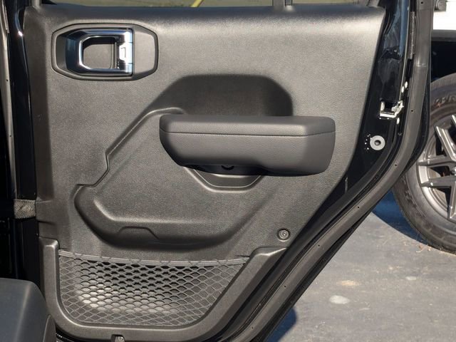 New 2026 Jeep Wrangler Unlimited Sport AWD/4WD image 30