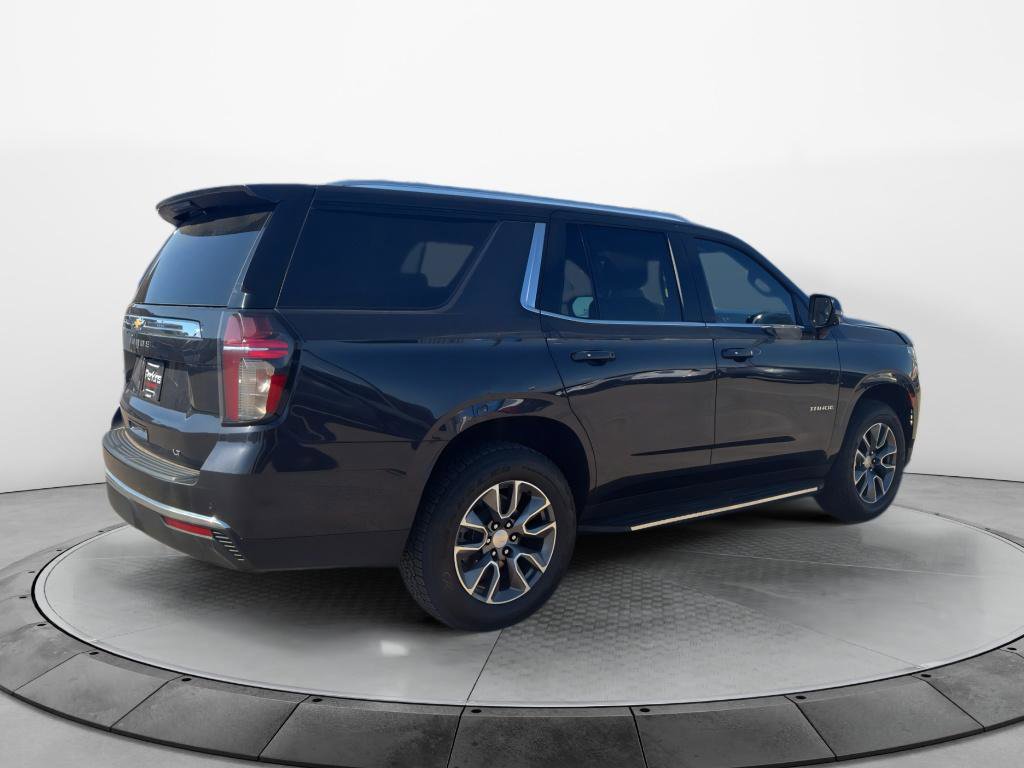 Used 2024 Chevrolet Tahoe LT w/ Luxury Package image 5