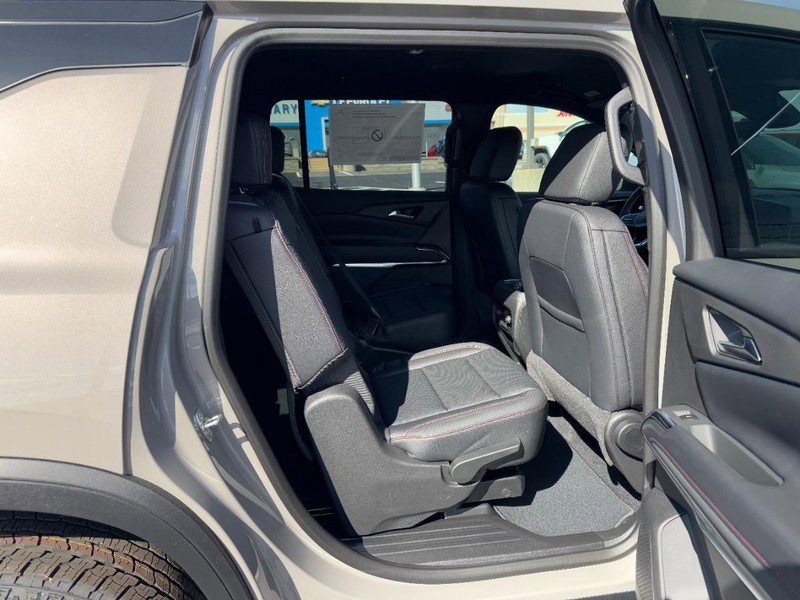 New 2026 Chevrolet Traverse Z71 w/ Driver Confidence Package image 23