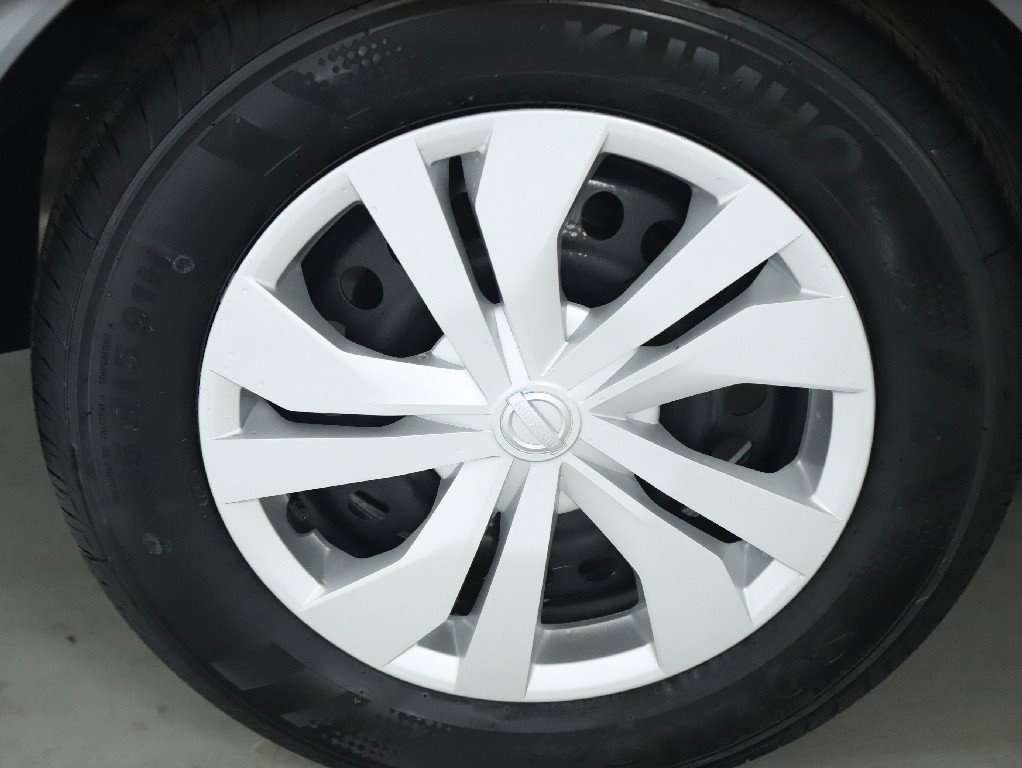 Certified 2025 Nissan Versa S w/ Trunk Package image 12