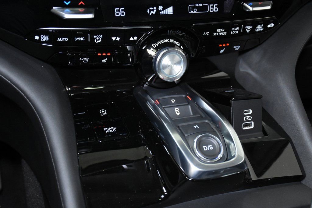 Used 2025 Acura MDX w/ Technology Package image 25