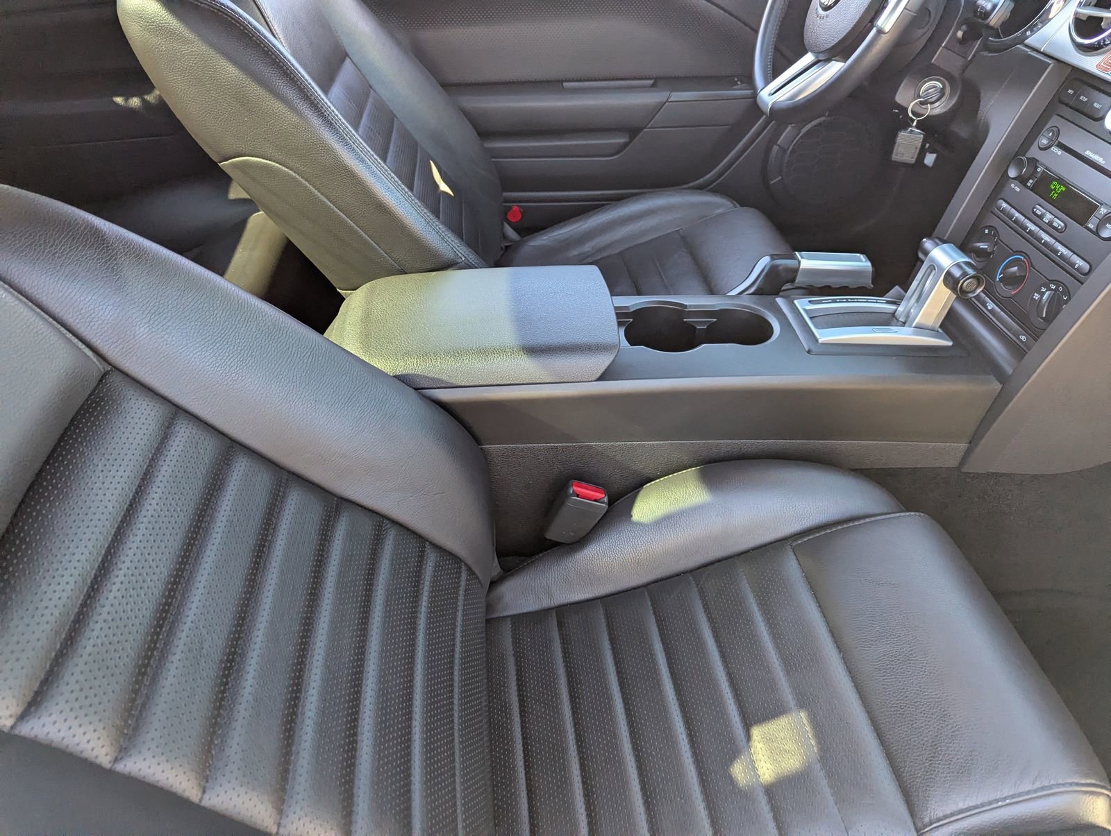 Used 2007 Ford Mustang GT RWD image 13