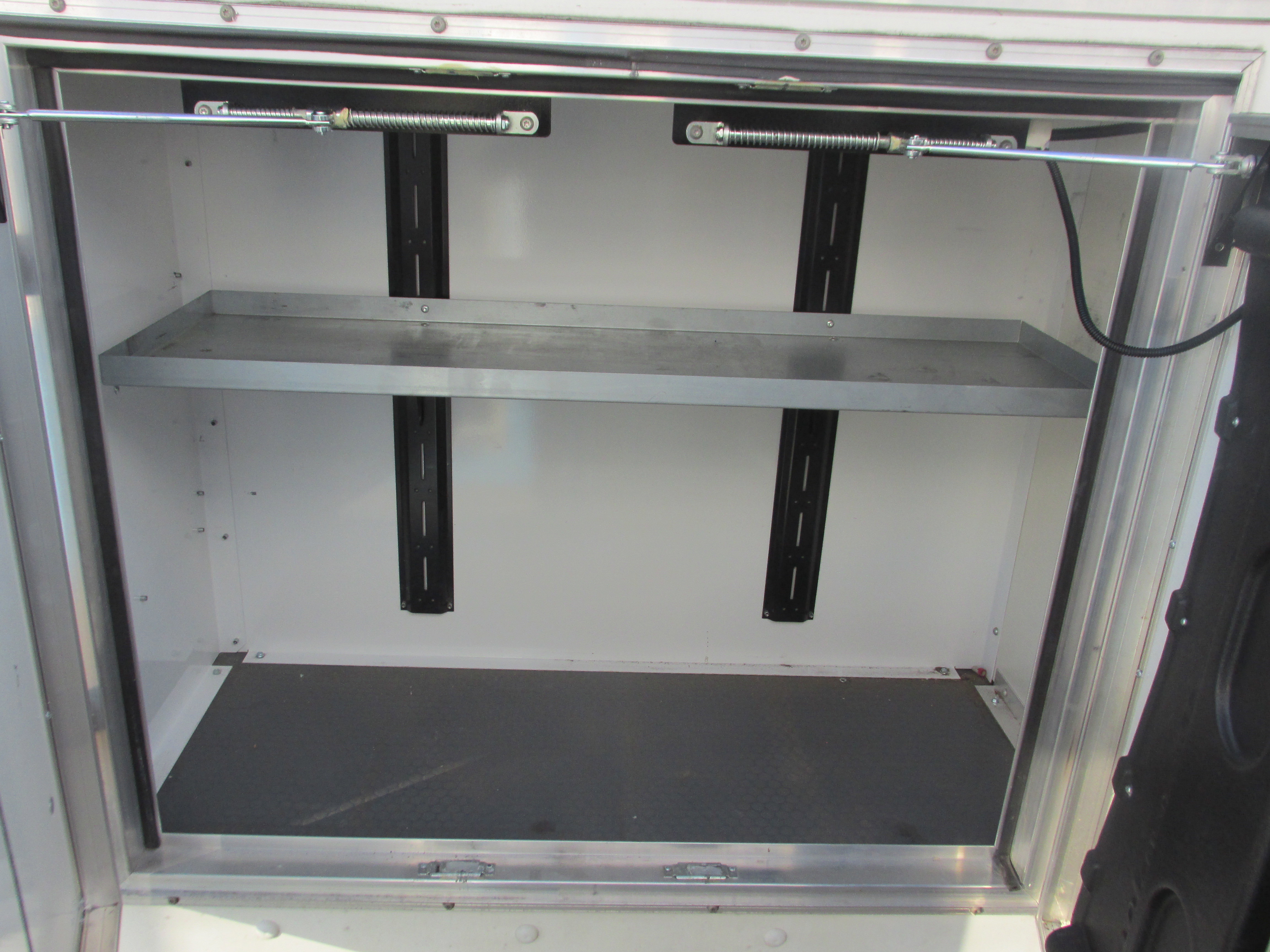 Used 2024 Ford E-350 and Econoline 350 Super Duty w/ Power Windows & Locks Group RWD image 24