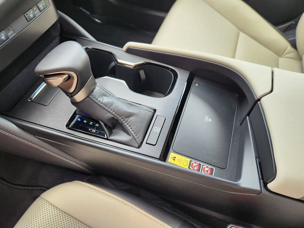 Certified 2025 Lexus ES 350 w/ Premium Package FWD image 19