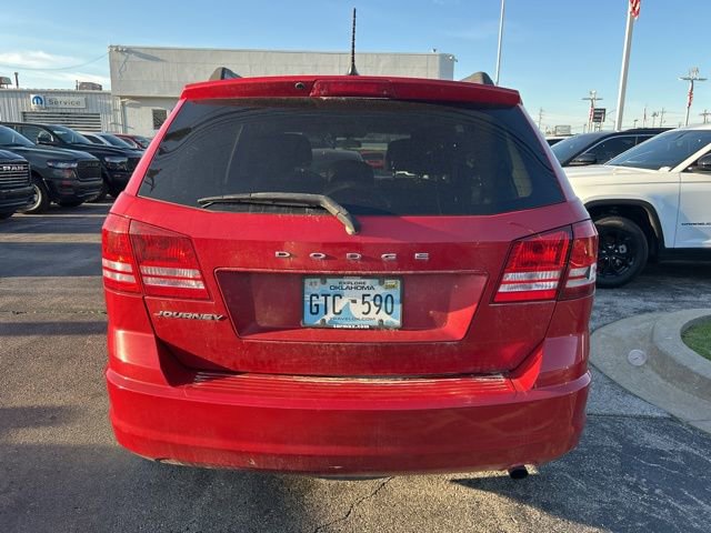 Used 2018 Dodge Journey SE FWD image 4