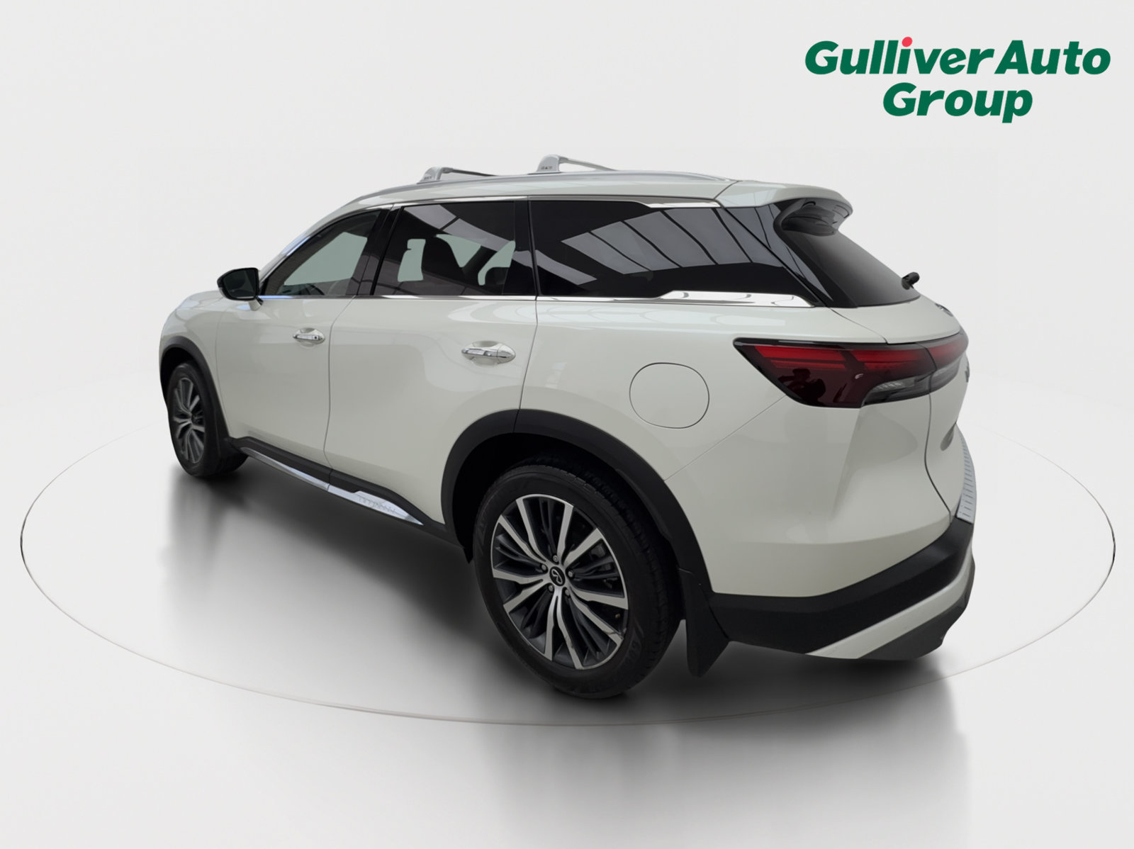 Used 2023 INFINITI QX60 Sensory w/ Vision Package FWD image 4