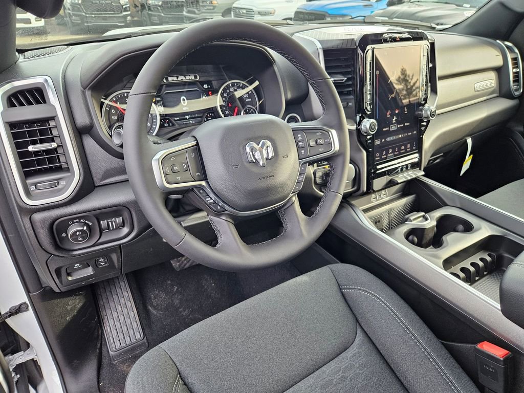 New 2026 RAM 1500 Big Horn AWD/4WD image 13