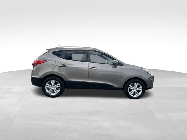 Used 2013 Hyundai Tucson GLS FWD image 6