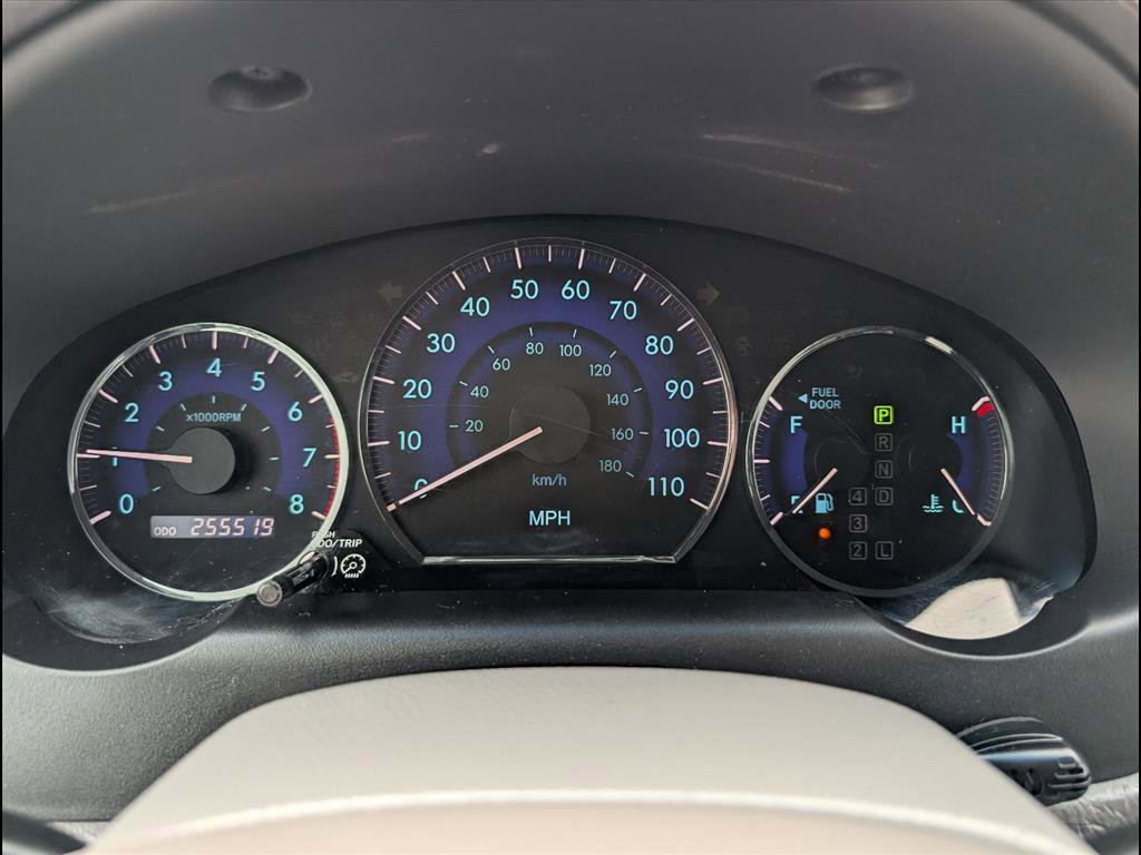 Used 2010 Toyota Sienna XLE image 13