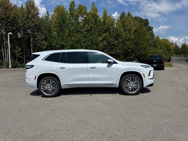 New 2027 Buick Enclave Avenir w/ LPO, Illumination Package FWD image 3