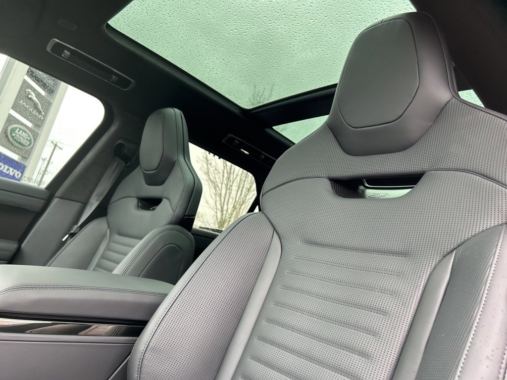New 2025 Land Rover Range Rover Sport SV Edition Two image 14