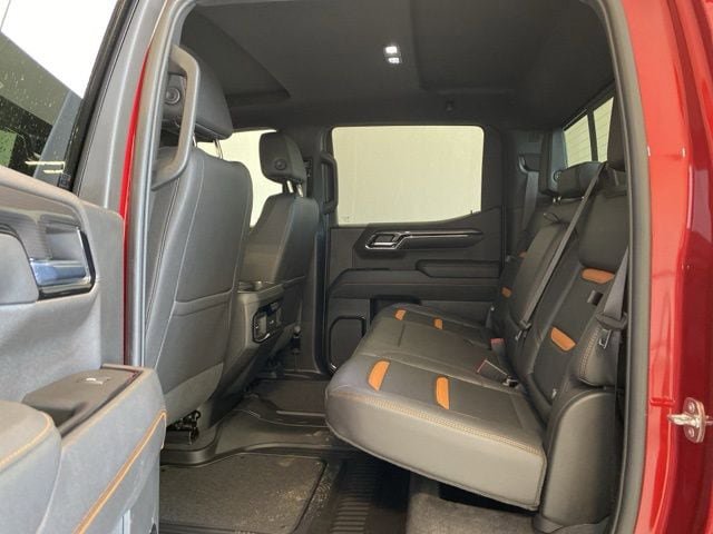 Used 2023 GMC Sierra 1500 AT4 w/ AT4 Preferred Package AWD/4WD image 6
