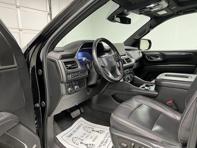Used 2024 Chevrolet Suburban RST AWD/4WD image 19
