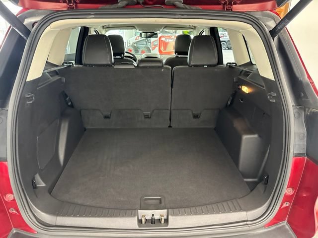 Used 2019 Ford Escape Titanium AWD/4WD image 13