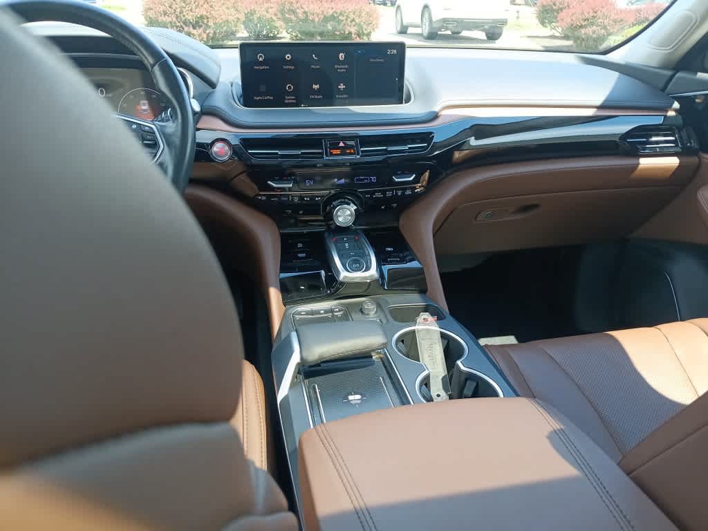 Used 2024 Acura MDX SH-AWD w/ Technology Package image 21