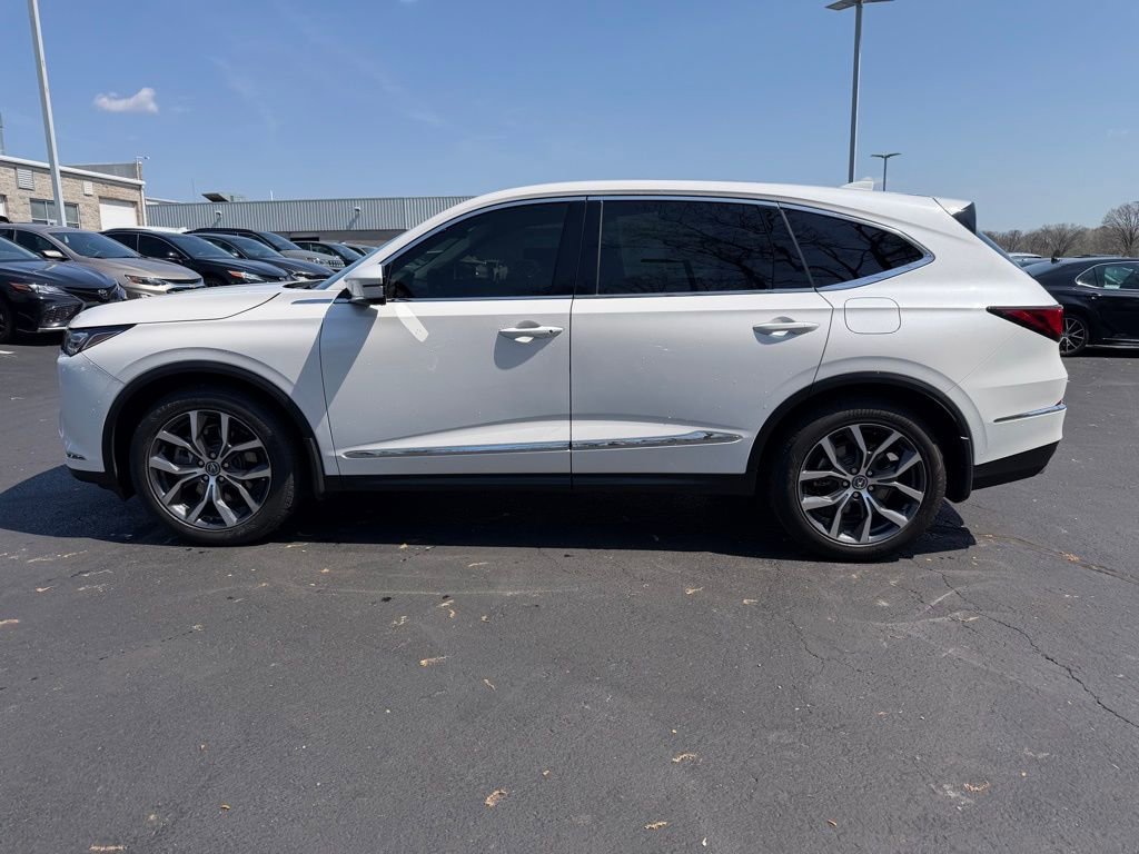 Certified 2024 Acura MDX SH-AWD w/ Technology Package image 10