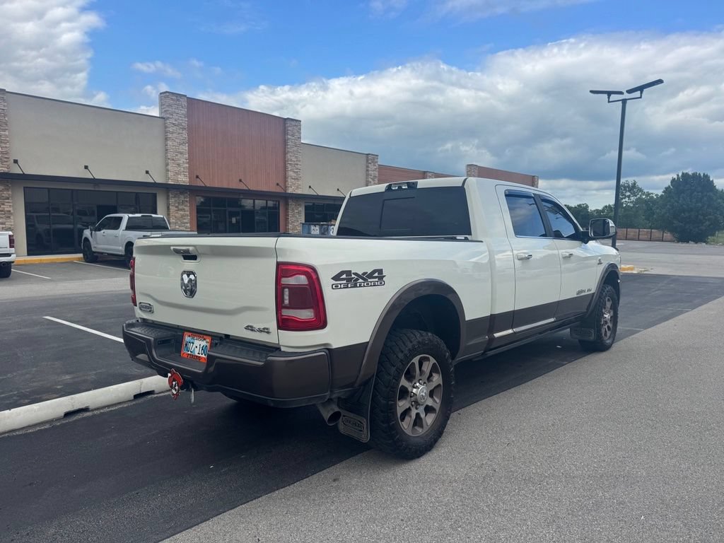 Used 2022 RAM 2500 Limited AWD/4WD image 3
