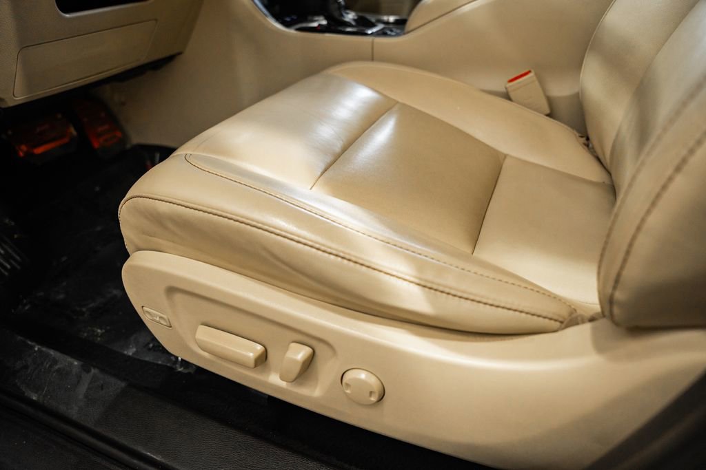 Used 2019 Toyota Highlander XLE image 33