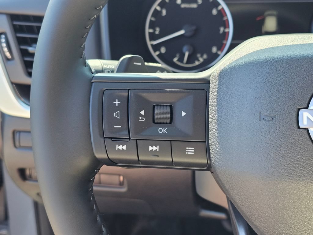 New 2026 Nissan Rogue SV w/ Cold Weather Package AWD/4WD image 32