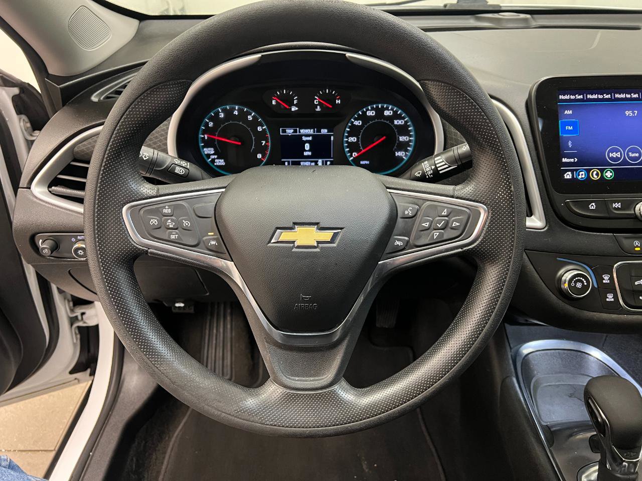 Used 2021 Chevrolet Malibu LS w/ Driver Confidence Package II FWD image 31