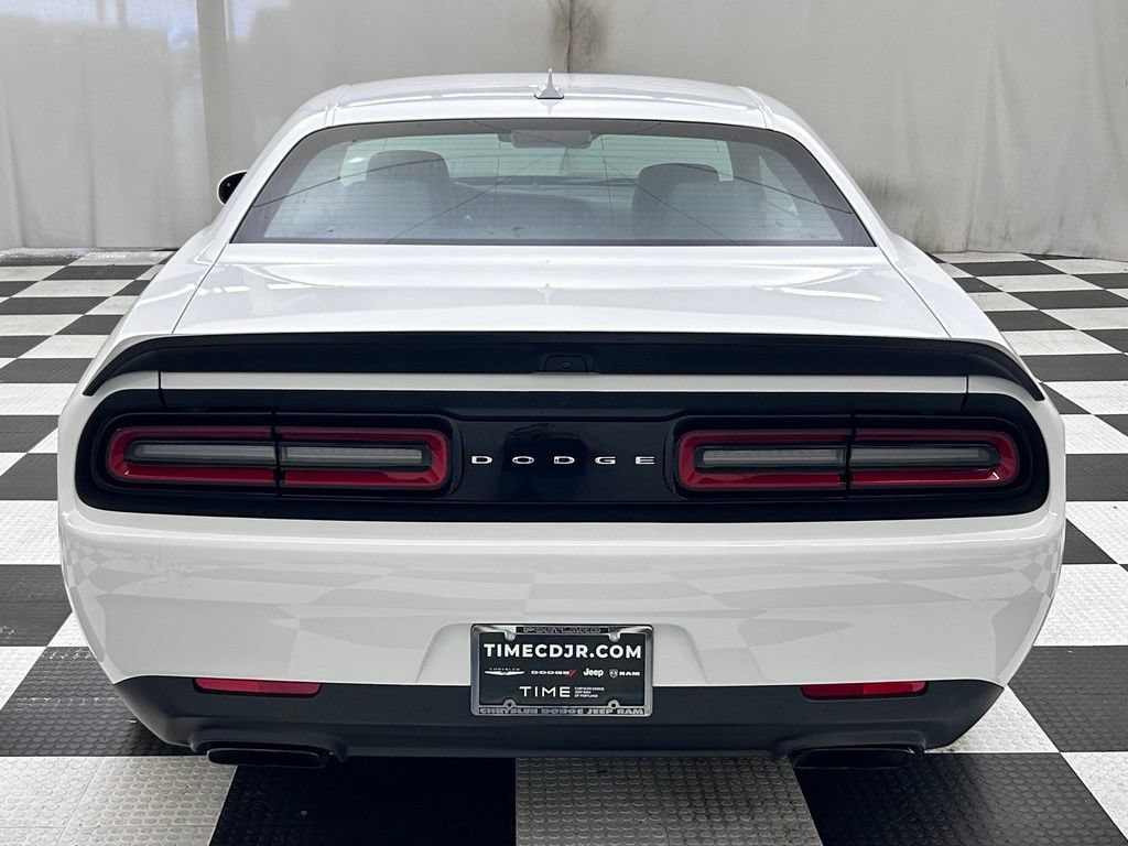 Used 2023 Dodge Challenger SRT Hellcat RWD image 6