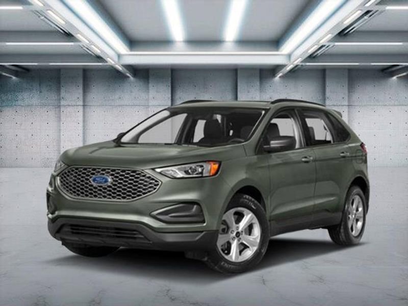 New 2024 Ford Edge SE