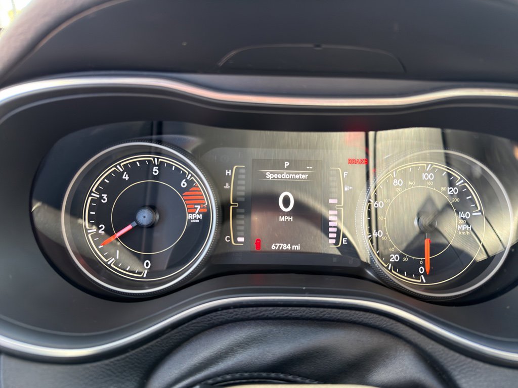 Used 2021 Jeep Cherokee Latitude Plus image 19