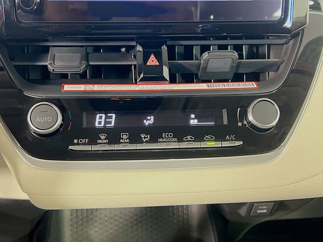 Used 2025 Toyota Corolla LE image 22
