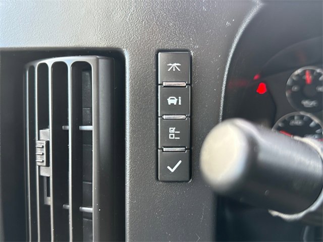 Used 2014 Chevrolet Express 3500 w/ Chrome Appearance Package image 19