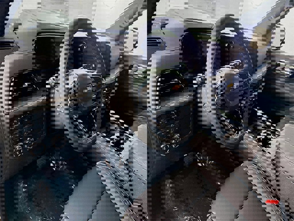 New 2025 Chevrolet Suburban Premier image 4